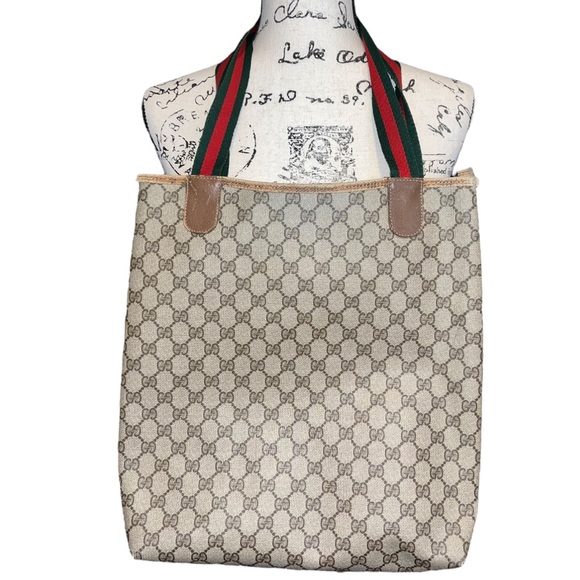 GUCCI Vintage Authentic GG Supreme Web Tote Bag - Picture 2 of 16